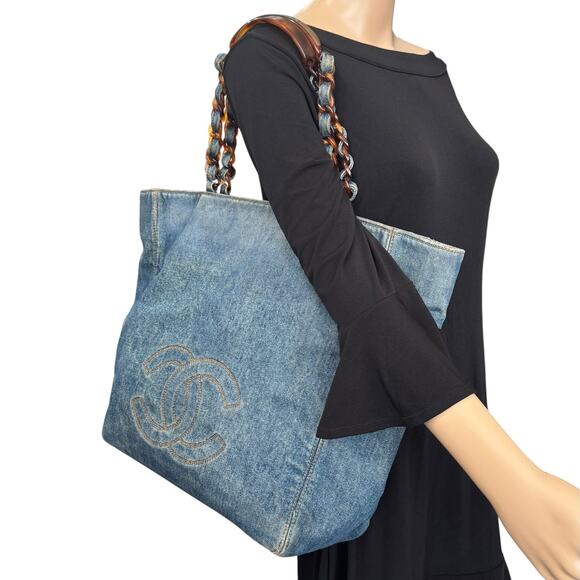 Chanel Vintage Denim Tote Bag - Picture 3 of 16